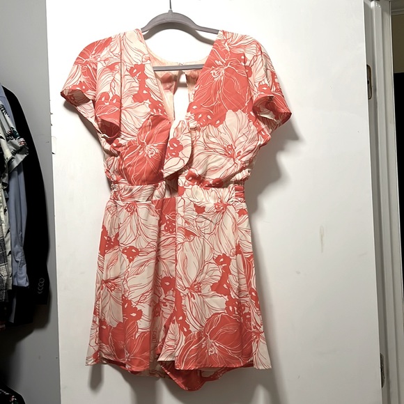 Floral Romper - Picture 1 of 5